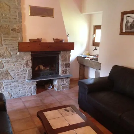 Maison De Caractere En Pierre Cal Blanic
